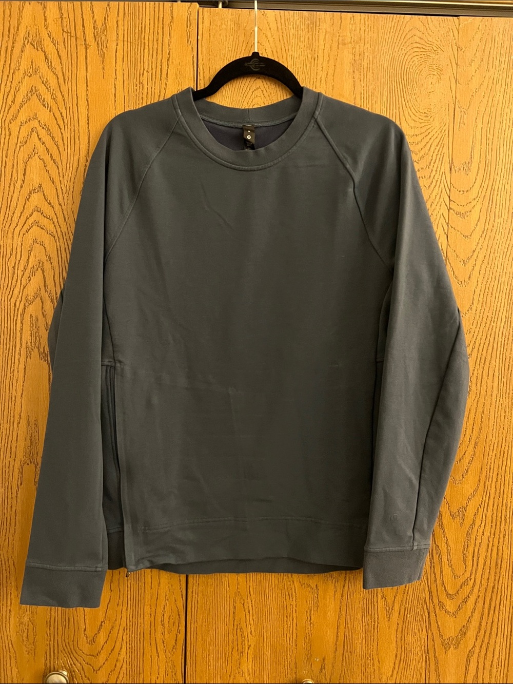 lululemon athletica Men's Crewneck Sweater - Charcoal Gray